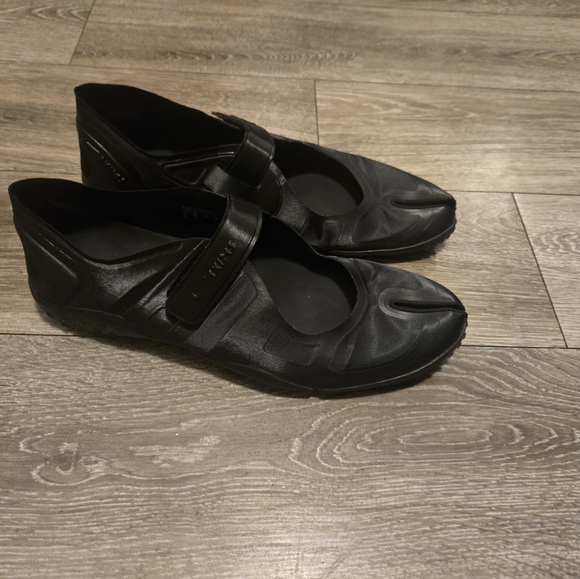 Nike SKIMS Rift Satin Black Womens size 11 - Picture 3 of 6